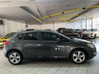 usata Opel Astra 1.4 Turbo 140CV 5 porte GPL Tech Cosmo