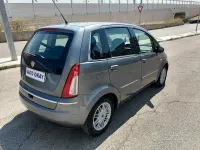 Usata Lancia Musa Gold 95 CV (69 kW) 2011 Grigio Monovolume