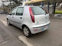 Usata Fiat Punto Dynamic 60 CV (44 kW) 2007 Argento Utilitaria