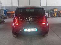 Usata VW up! high up! 75 CV (55 kW) 2012 Nero Utilitaria