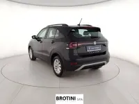 Usata VW T-Cross Style 116 CV (85 kW) 2020 Nero metallizzato SUV