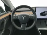 Usata Tesla Model Y 152 kW (208 CV) 2024 Nero SUV