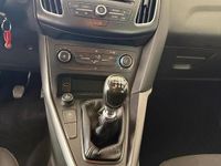 Käytetty Ford Focus Titanium 120 HP (88 kW) 2018 Valkoinen Sedan