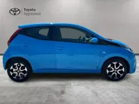 Usata Toyota Aygo Cool 72 CV (52 kW) 2018 Bluazzurro Utilitaria