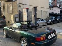 Usata Mazda MX5 110 CV (80 kW) 1999 Verde Cabrio