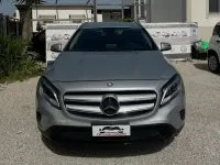 Usata Mercedes GLA180 Business 109 CV (80 kW) 2018 Grigio SUV