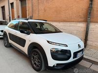 Usata Citroën C4 Shine 100 CV (73 kW) 2017 Bianco SUV
