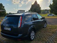 Usata Ford Focus 115 CV (84 kW) 2010 Blu Station wagon