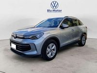 Usata VW Tiguan R-line Plus 150 CV (110 kW) 2025 Dolomite silver metallizzato SUV