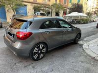 Usata Mercedes A180 Premium 109 CV (80 kW) 2016 Grigio Berlina