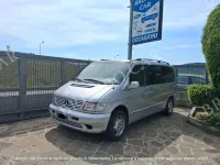 Usata Mercedes V200 122 CV (89 kW) 2002 Grigio Monovolume