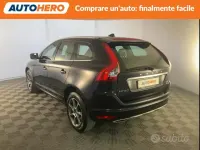 Usata Volvo XC60 Business Edition 190 CV (139 kW) 2017 Bluazzurro SUV