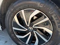 Usata VW Polo Style 75 CV (55 kW) 2022 Grigio Utilitaria
