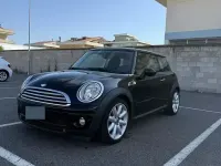 Usata Mini Cooper 90 CV (66 kW) 2010 Nero Utilitaria