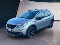 Usata Peugeot 2008 S 102 CV (75 kW) 2019 Grigio SUV