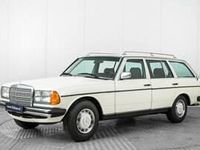 Usata Mercedes E230 136 CV (100 kW) 1984 Bianco Station wagon