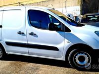 Usata Citroën Berlingo 90 CV (66 kW) 2016 Bianco Monovolume