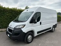Usata Peugeot Boxer S 140 CV (102 kW) 2023 Bianco Furgone