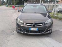 Usata Opel Astra Cosmo 110 CV (80 kW) 2013 Grigio Station wagon