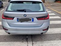 Usata BMW 318 Advantage 150 CV (110 kW) 2021 Grigio Station wagon