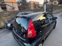 Usata Peugeot 107 54 CV (39 kW) 2009 Nero Utilitaria