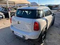 Usata Mini One D Countryman 90 CV (66 kW) 2014 Bianco SUV