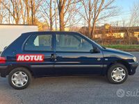Usata Peugeot 106 2002 Blu Utilitaria