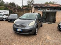 Usata Kia Venga LX 90 CV (66 kW) 2010 Grigio Utilitaria
