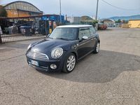 Usata Mini Cooper D 109 CV (80 kW) 2009 Nero Utilitaria