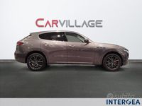 Usata Maserati Levante GT 330 CV (242 kW) 2022 Grigio SUV