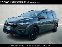 Occasion Dacia Jogger Extreme 101 ch (74 kW) 2025 Lichen kaki Monospace
