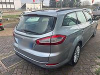 Usata Ford Mondeo Business Edition 116 CV (85 kW) 2014 Argento Station wagon