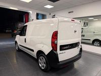 Usata Fiat Doblò Business 95 CV (69 kW) 2021 Bianco Monovolume