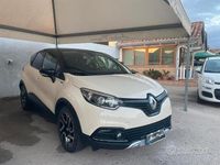 Usata Renault Captur 90 CV (66 kW) 2016 Beige SUV