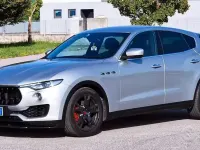 Usata Maserati Levante 275 CV (202 kW) 2017 Grigio SUV