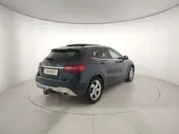 Usata Mercedes GLA200 136 CV (100 kW) 2019 Blu SUV