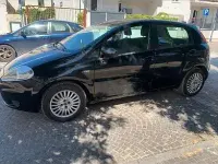 Usata Fiat Grande Punto 90 CV (66 kW) 2007 Nero Utilitaria