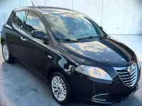 Usata Lancia Ypsilon Gold 69 CV (50 kW) 2015 Nero Utilitaria