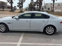 Usata Jaguar XF Portfolio 163 CV (119 kW) 2015 Bianco Berlina