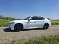 Usata Alfa Romeo Giulia Tech Edition 150 CV (110 kW) 2018 Berlina