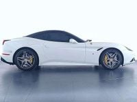 Usata Ferrari California 560 CV (411 kW) 2017 Bianco Cabrio