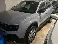 Nuova Jeep Avenger Altitude 110 CV (80 kW) 2026 Grigio SUV
