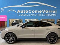 Usata Porsche Cayenne 462 CV (339 kW) 2023 Grigio SUV