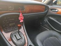 Usata Jaguar XJ8 237 CV (174 kW) 1998 Blu/azzurro Berlina