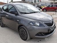 Usata Lancia Ypsilon S 69 CV (50 kW) 2024 Grigio Utilitaria