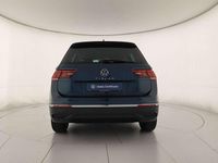 Usata VW Tiguan Life 150 CV (110 kW) 2021 Night shade blue SUV