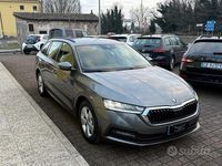 Usata Skoda Octavia 115 CV (84 kW) 2022 Grigio Station wagon