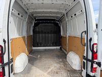 Usata Renault Master 145 CV (106 kW) 2020 Bianco Monovolume