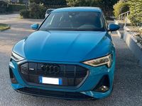 Usata Audi Q8 e-tron Ambiente 300 kW (408 CV) 2020 Blu/azzurro SUV