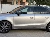 Usata Audi A1 Sportback 90 CV (66 kW) 2016 Grigio Utilitaria